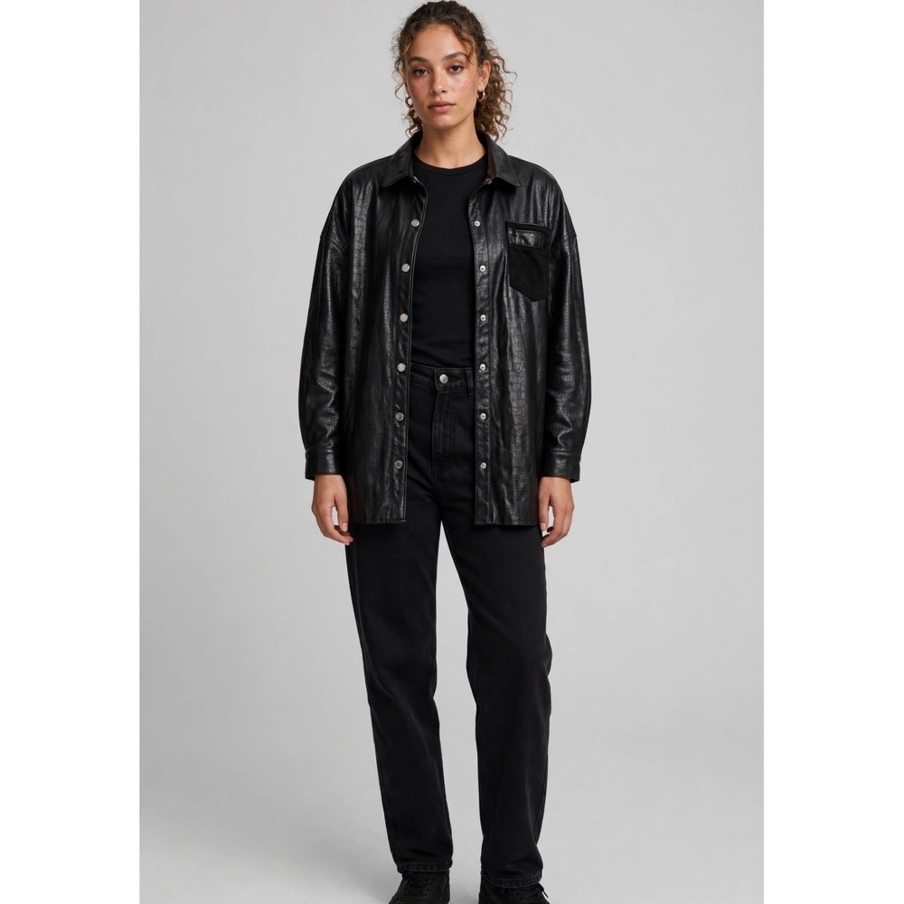 Maniere De Voir Black Croc Embossed Vegan Leather Shirt Jacket Womens 8 Pocket